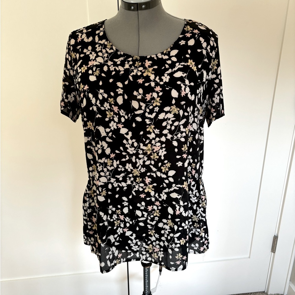 Nordstrom Pleione Floral blouse